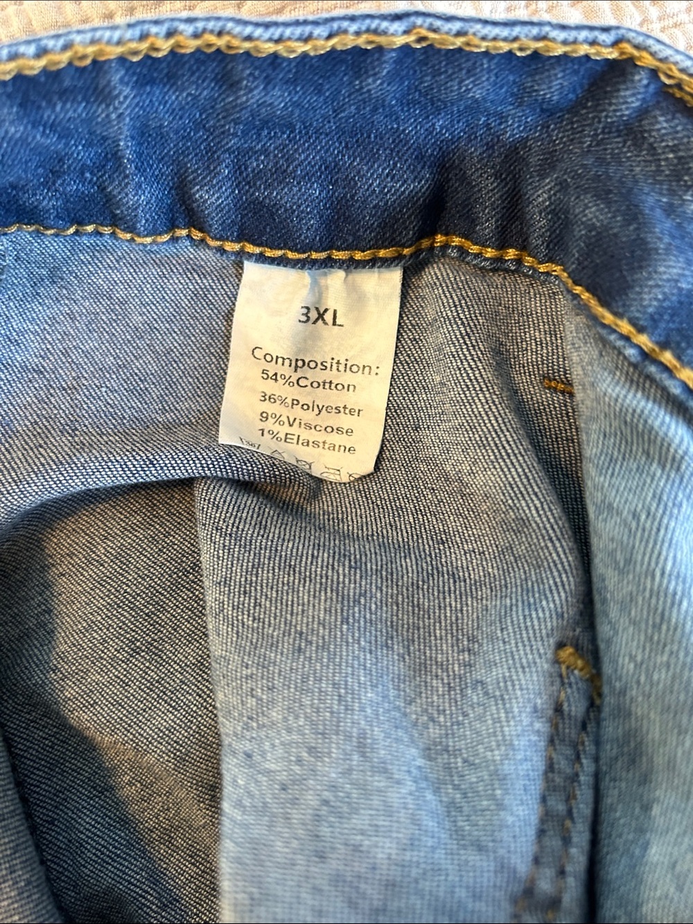 Wide-Leg Women's Blue Denim Jeans - Flare Fit - Picture 3 of 3